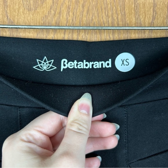 Betabrand Black Multi Pocket Pants - Picture 6 of 6